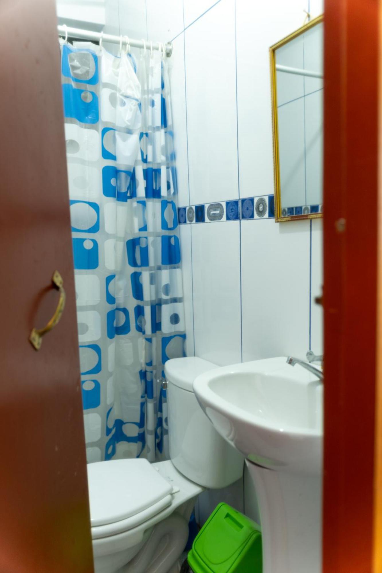 Hostal Mi Peru 查查波亚斯 外观 照片